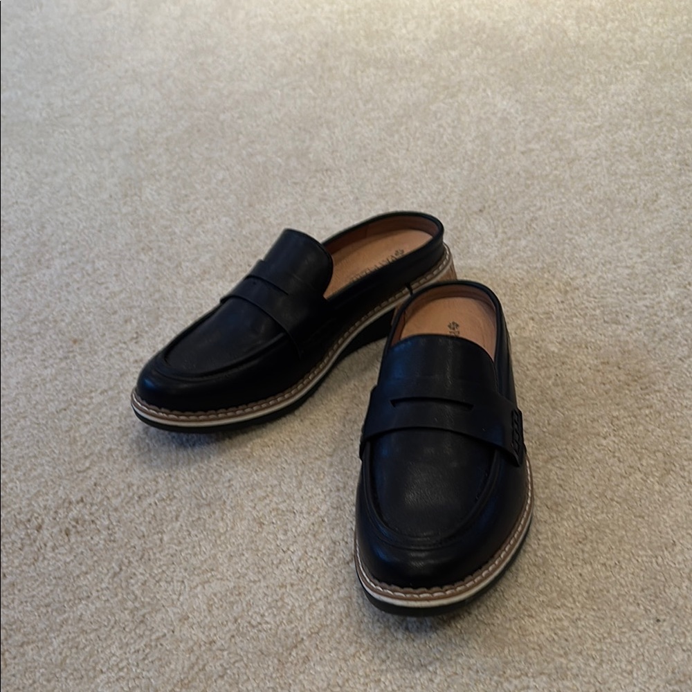 Women’s Black Loafers